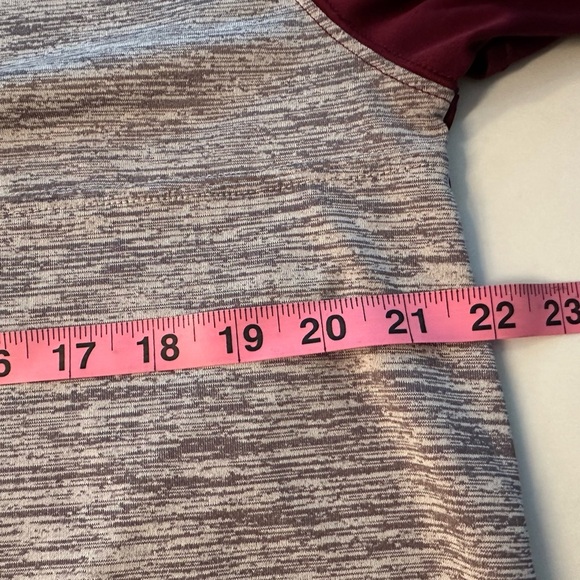 Men's Gray/Maroon Virginia Tech Hokies Prospect Quarter-Zip LS Shirt Sz Large - Picture 8 of 11